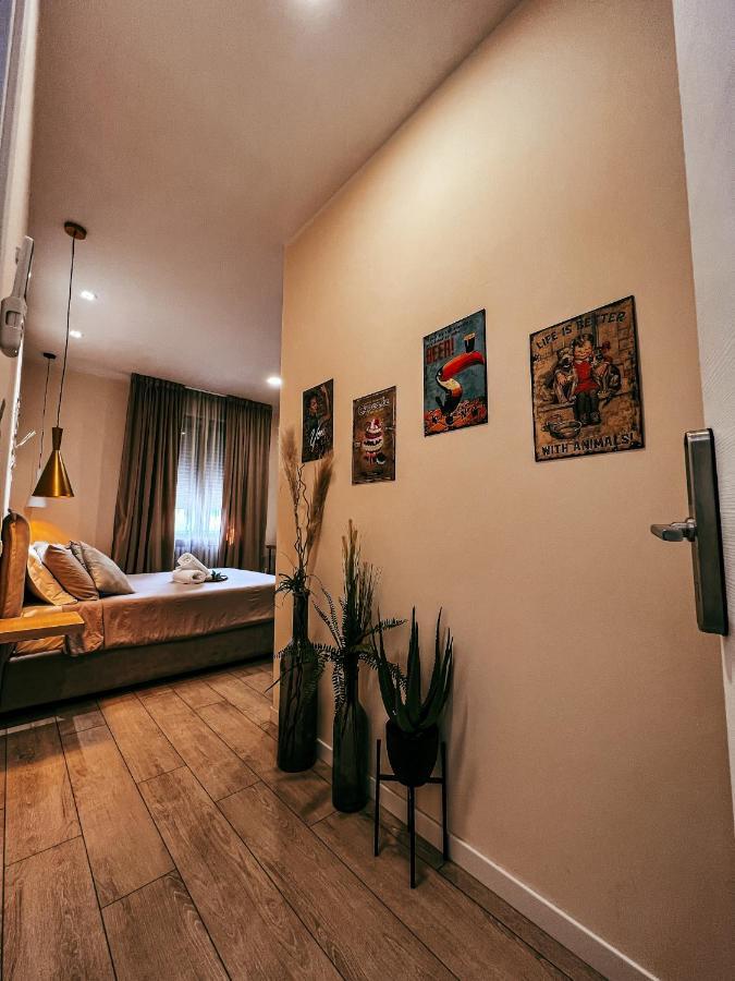 B&B Salus Civico 23 Reggio Emilia Exterior photo